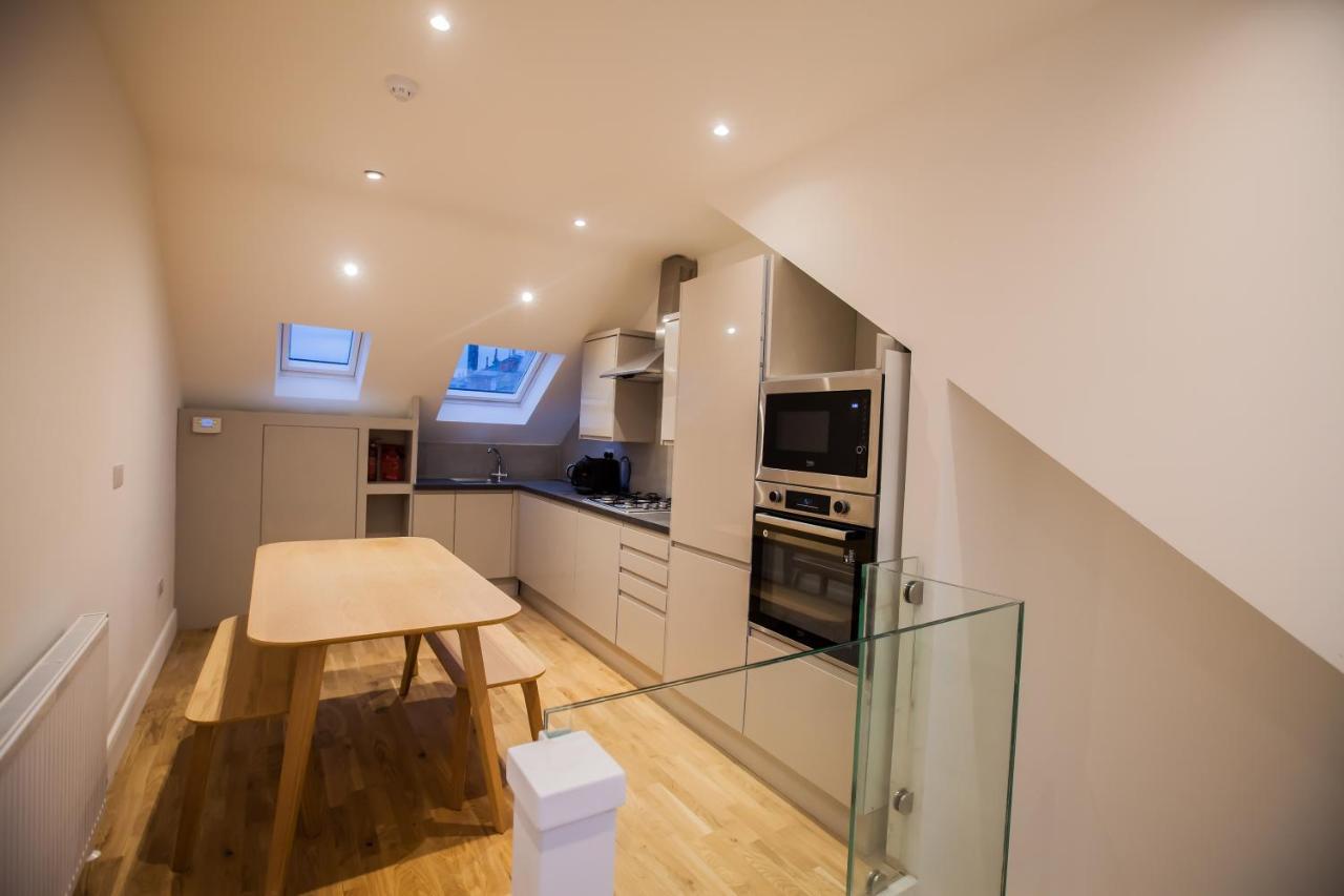Luxury Fulham 3 Bedroom Garden House Лондон Экстерьер фото